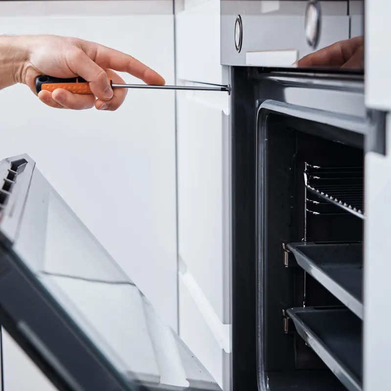 GE range and oven repair in GTA and Toronto homes