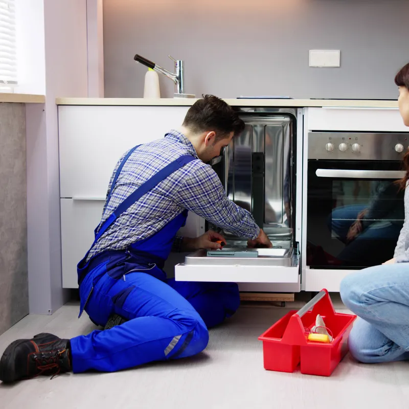 Professional GE appliance repair technicians in GTA